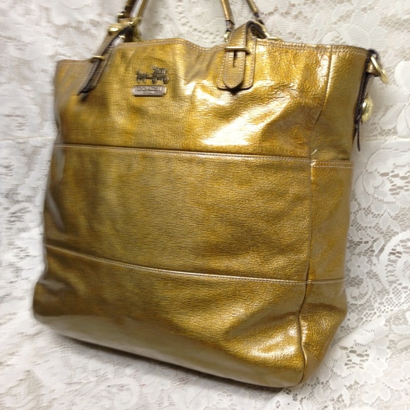 Coach Gold Vernis Enamel Shoulder Bag - Picture 5 of 13
